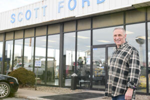 Scott Ford marks 40 years in Kingwood
